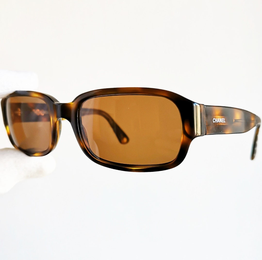 CHANEL Vintage Sunglasses Rare Rectangular Square Tortoise