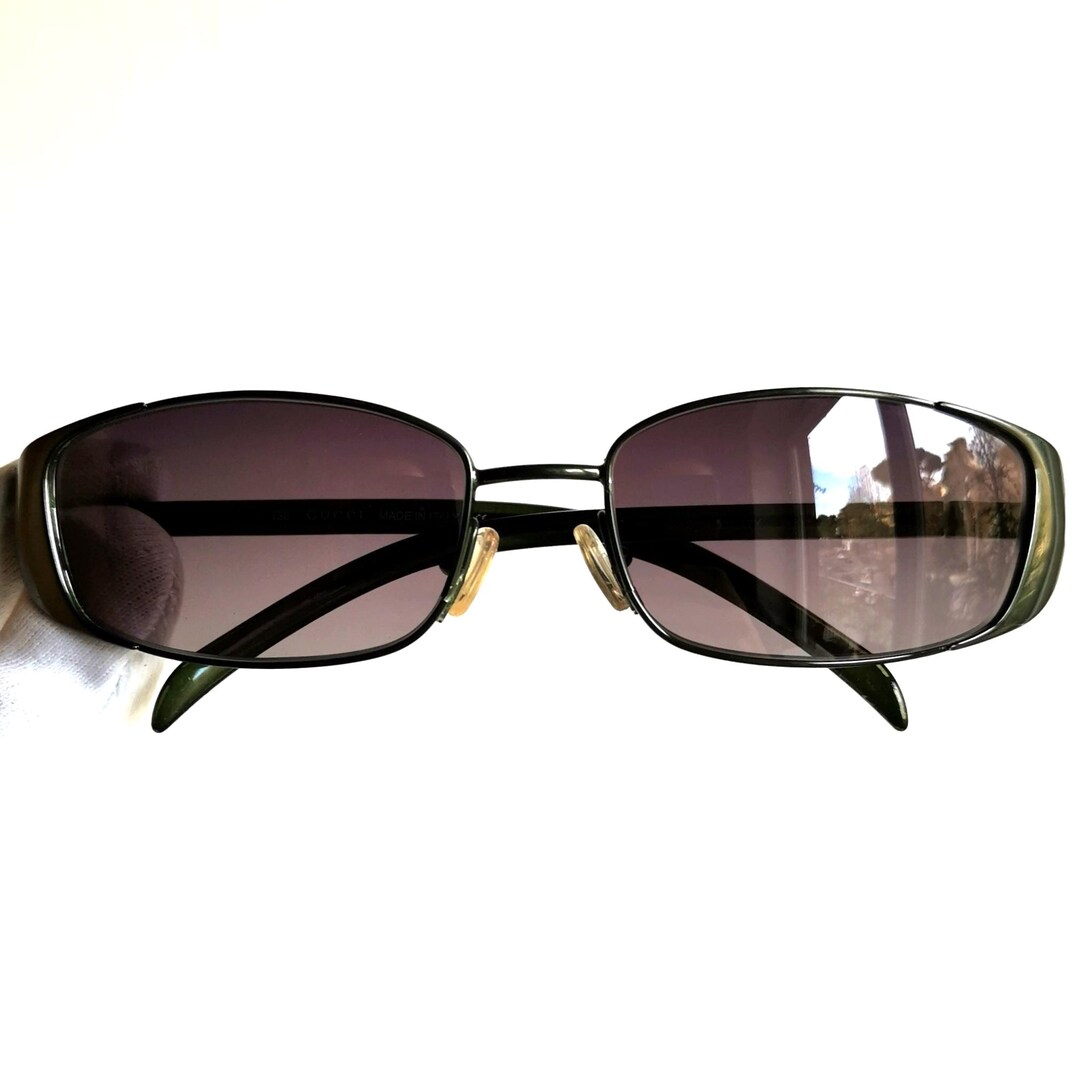 小物 GUCCI LogoDesignFrame Sunglasses y2k 00s Authentic Vintage Gucci Studded Sunglasses Black 2000s With Case
