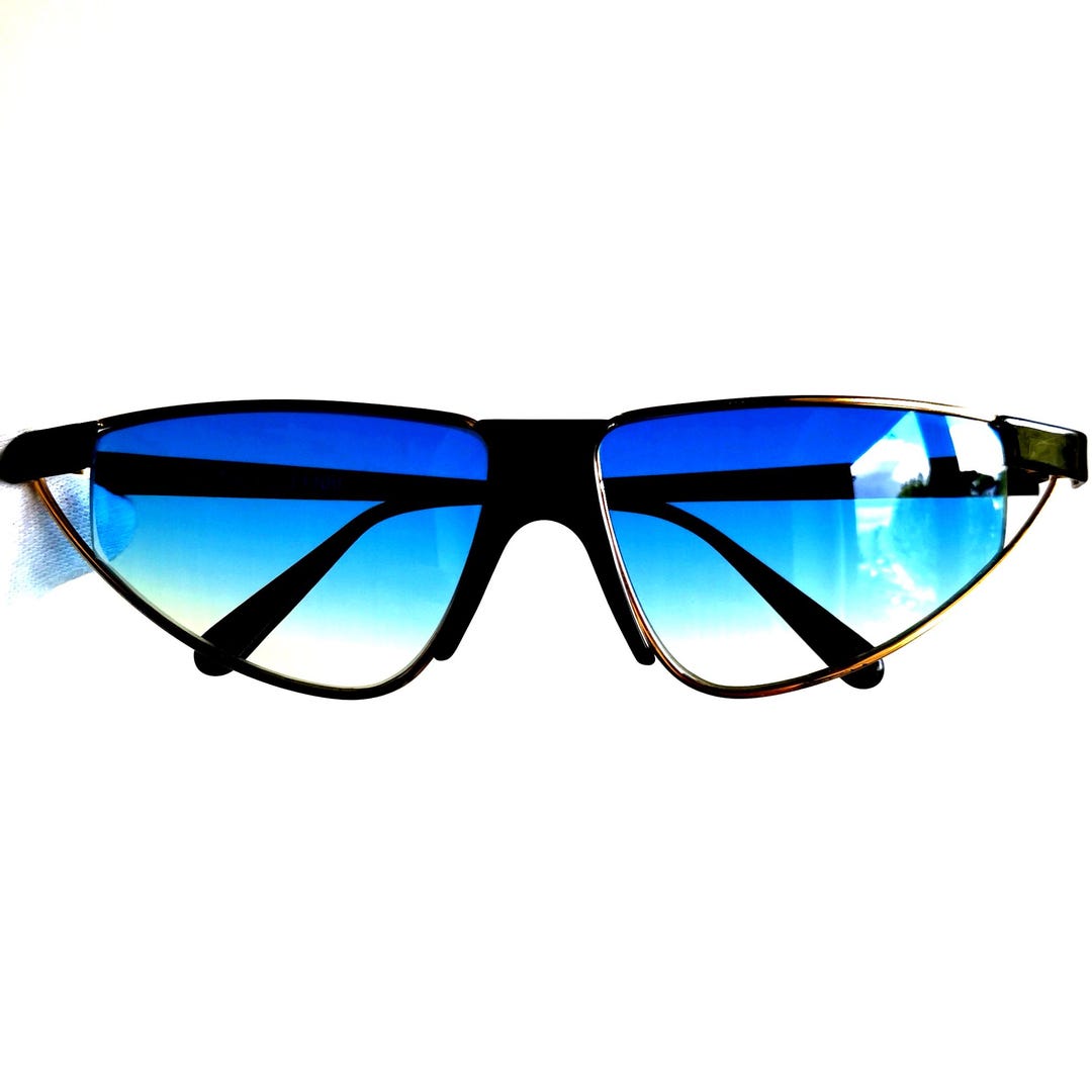 FERRE Vintage Sunglasses Oval Gold Black GIANFRANCO GFF43 Triangle