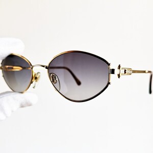 GERALD GENTA gold plated filled sunglasses vintage 05 oval steampunk 90s Chris Brown Migos Rihanna Kylie Jenner small tiny frame new NOS