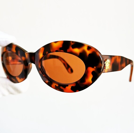 VERSACE Vintage Sunglasses Gold Medusa Animalier Tortoise  display picture 2