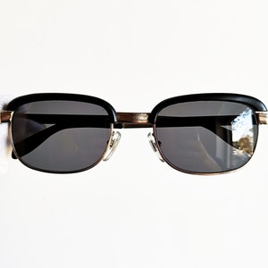 GOLD vintage sunglasses small oval rectangular square filled plated rare black english browline frame Malcolm X Migos Rihanna antireflection