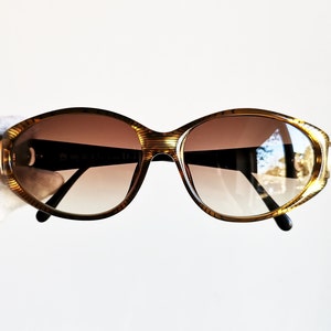 DIOR vintage sunglasses rare oval mask wrap gold yellow ring chain Christian 2851 frame Migos Rihanna Kylie Jenner Lady Gaga 2Chainz 90s y2k