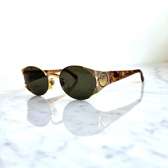 FENDI Vintage Sunglasses Oval Round Gold Tortoise Brown FS241
