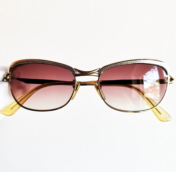 AMOR Oval Sunglasses Vintage Rare Engraved Gold Filled Plated