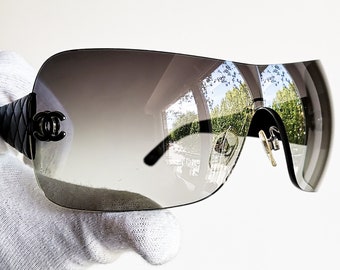 CHANEL Vintage Sunglasses Rare Matelasse Leather Quilted CHANEL Vintage Sunglasses Rare Matelasse Leather Quilted
