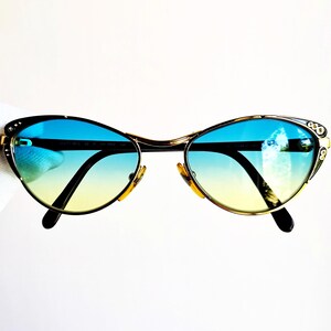 GALILEO vintage sunglasses rare oval cateye white rhinestone vanity gold black small tiny frame Rihanna Kylie Jenner 90s blue yellow lenses