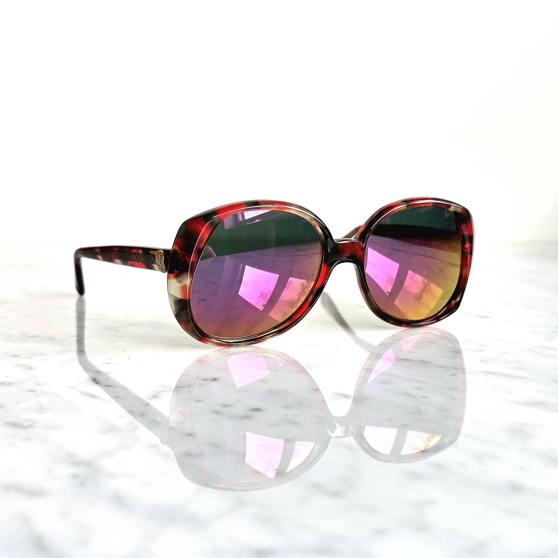 60sYves Saint Laurent　ビンテージサングラス　レッドブラック YVES SAINT LAURENT Vintage Sunglasses Ysl Oversize Red Camo Frame
