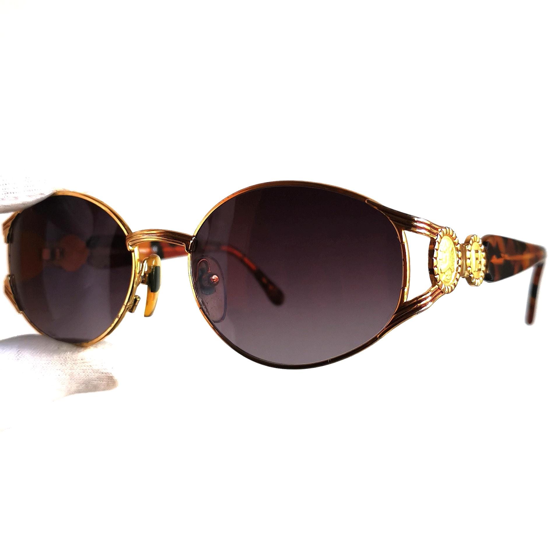 小物 FENDI vintage sunglasses eyewear Titan Fendi SL 7031 541 – Vintage Frames Company