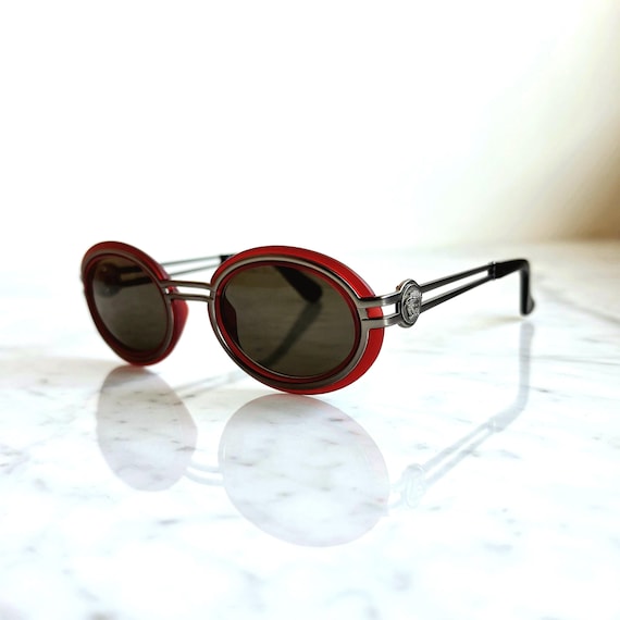 VERSACE vintage sunglasses oval round S28 red silver … - Gem display picture 3