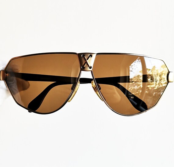VALENTINO Vintage Sunglasses Gold Black Aviator Pilot Square 