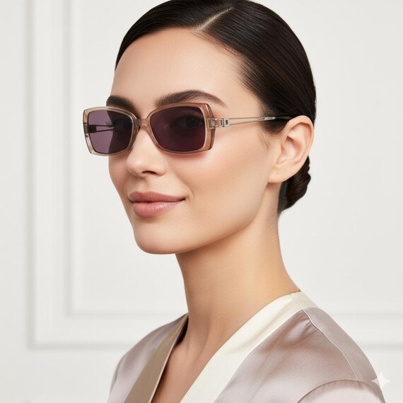 BVLGARI Vintage Sunglasses Oval Squared Small Clear Pink  display picture 3