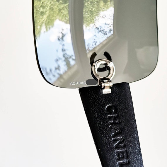 CHANEL vintage Sunglasses rare matelasse leather … - image 5