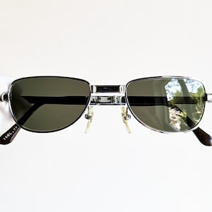 LOZZA Opvouwbare zonnebril vintage zeldzame ovale opvouwbare kleine vliegenier zilveren frame nieuwe grijze lens 60 70s 80s Migos-ontwerper Rihanna Bella Hadid