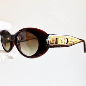 Lunettes de soleil vintage VERSACE 475/A monture ovale or méduse Gianni Notorious Big marron rouge bordeaux Migos Rihanna 2Chainz années 90 small