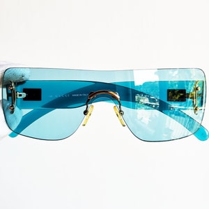 gucci sunglasses blue