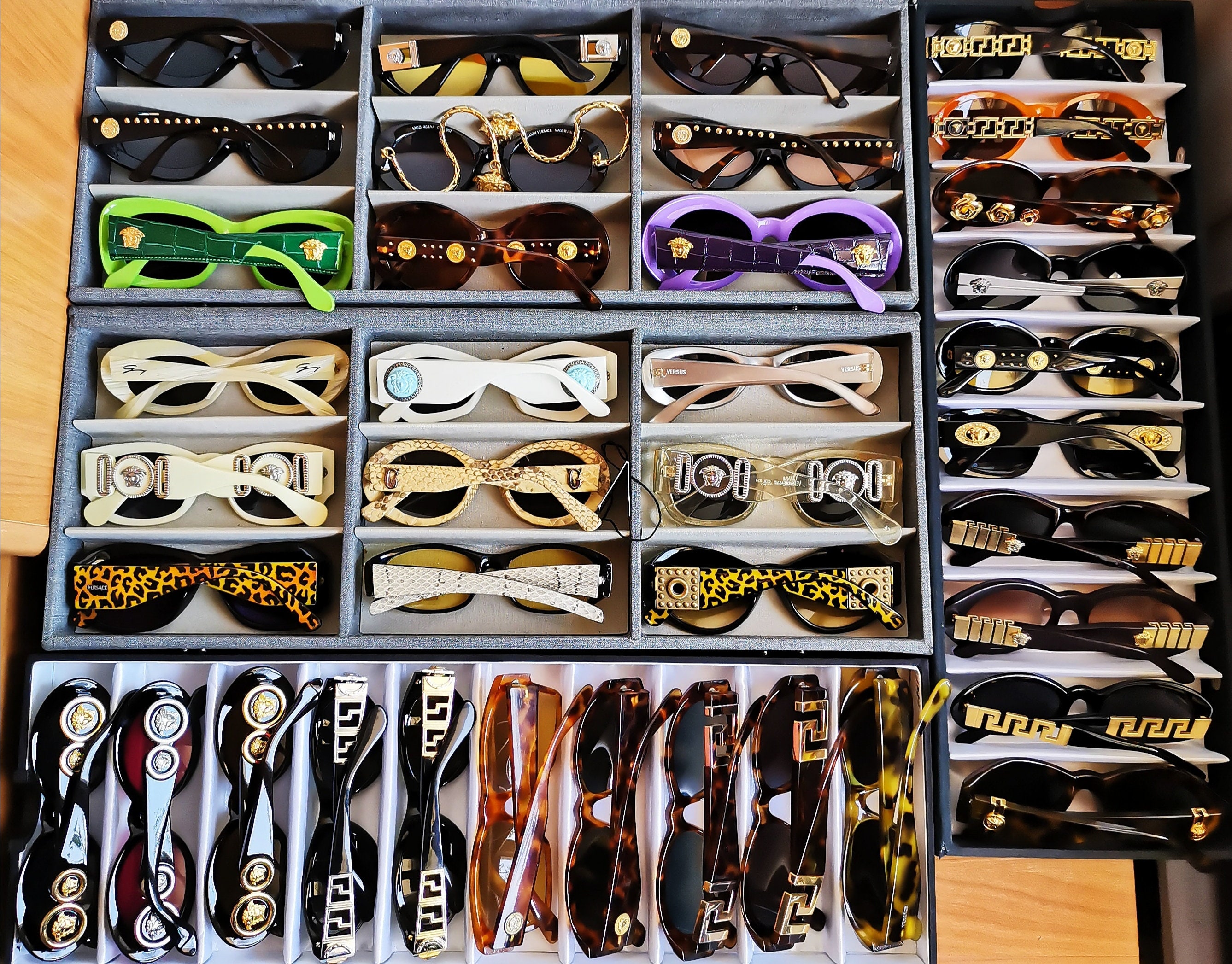 VERSACE Vintage Sunglasses Black Gold Medusa Square Frameless Mask