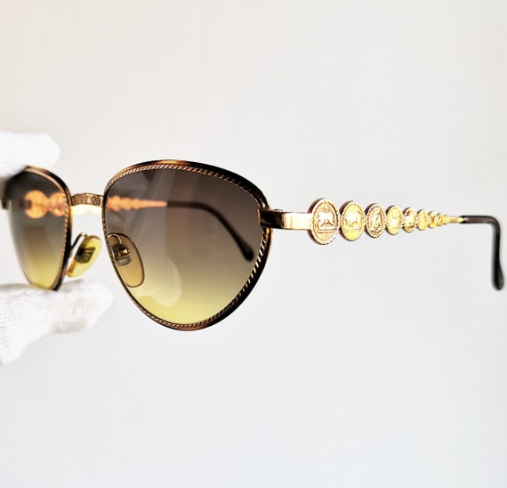 fendi zodiac sunglasses
