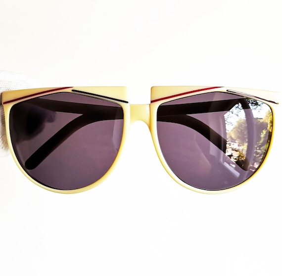 VERSACE vintage Sunglasses white cream red purple Gia Gem