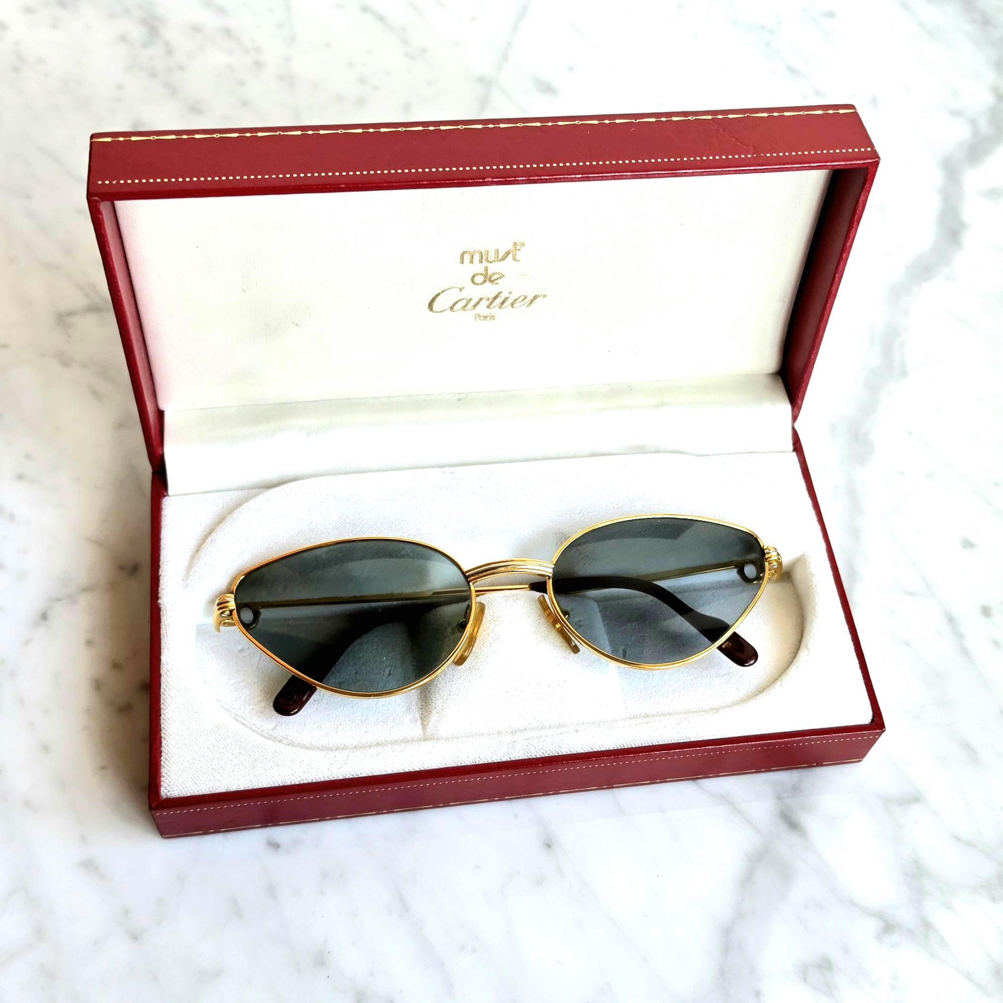 CARTIER Rivoli Gold Plated Sunglasses Vintage New Gray Crystal 