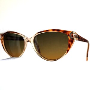 YVES SAINT LAURENT vintage Sunglasses cateye tortoise brown clear gold white rhinestones Ysl 5006 Rihanna Bella Hadid 90s frame orange lens