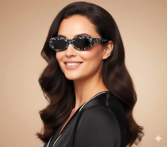90s chanel sunglasses y2k【訳あり】 90s CHANEL Tortoiseshell Sunglasses 토터스쉘 패턴 프레임에 CC