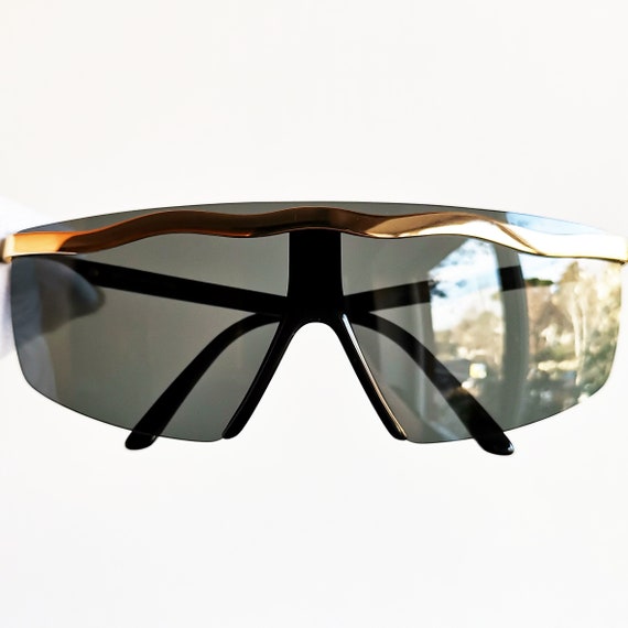 versace retro sunglasses