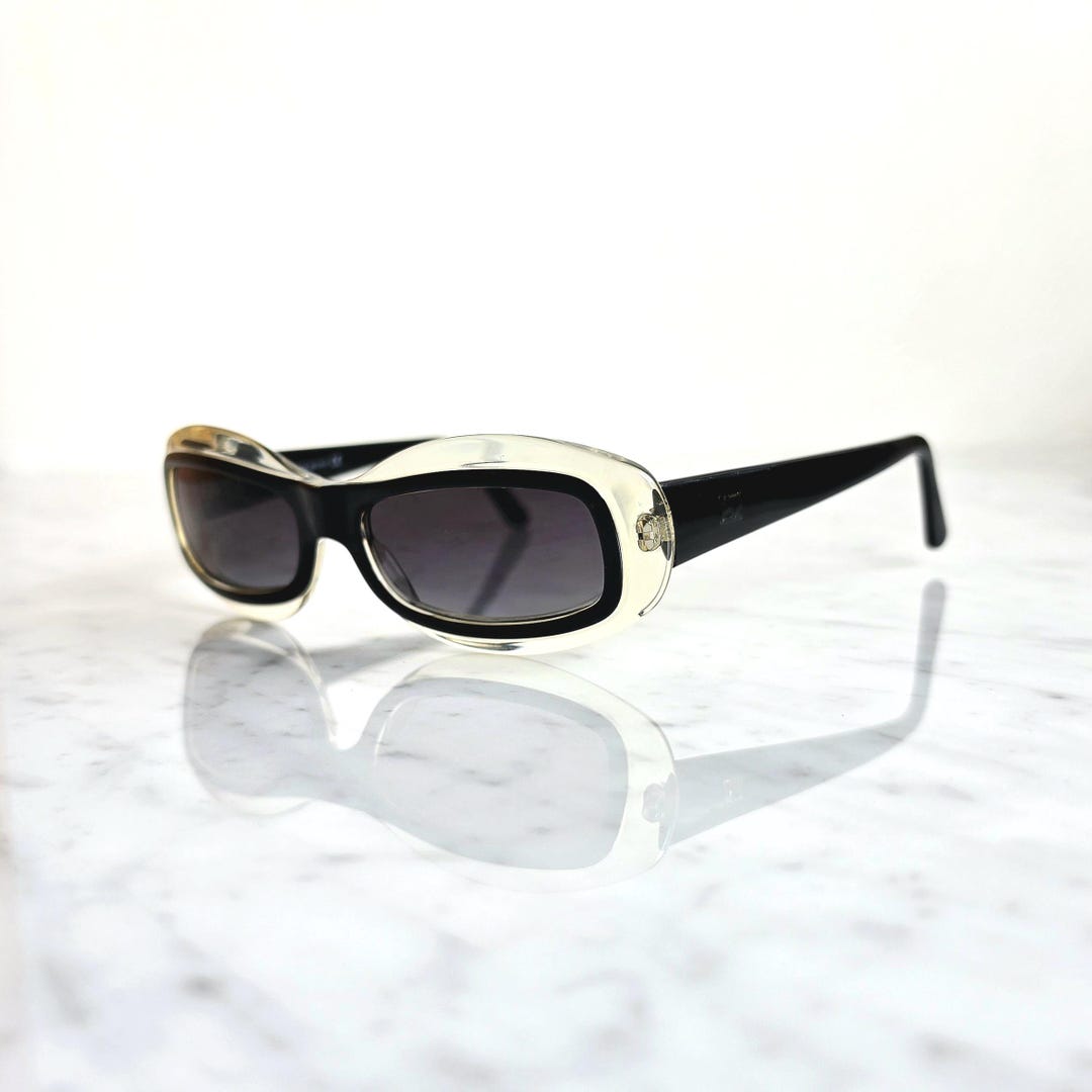 Yves Saint Laurent 2000年代初期サングラス YVES SAINT LAURENT Vintage Ysl Sunglasses Oval Black Clear Small
