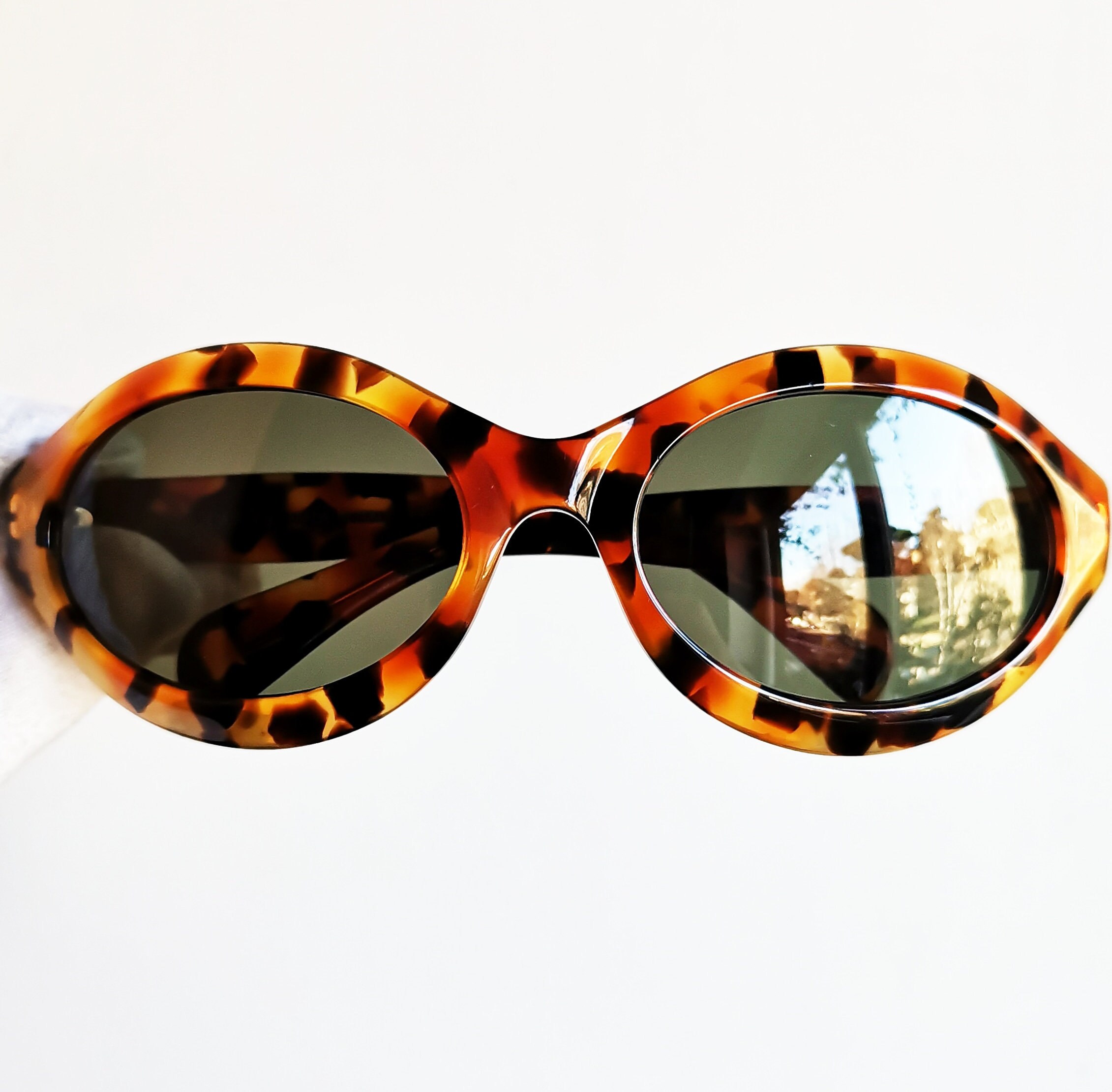GUCCI Vintage Sunglasses Oval Wrap Gold GG2402/N/S GG Frame