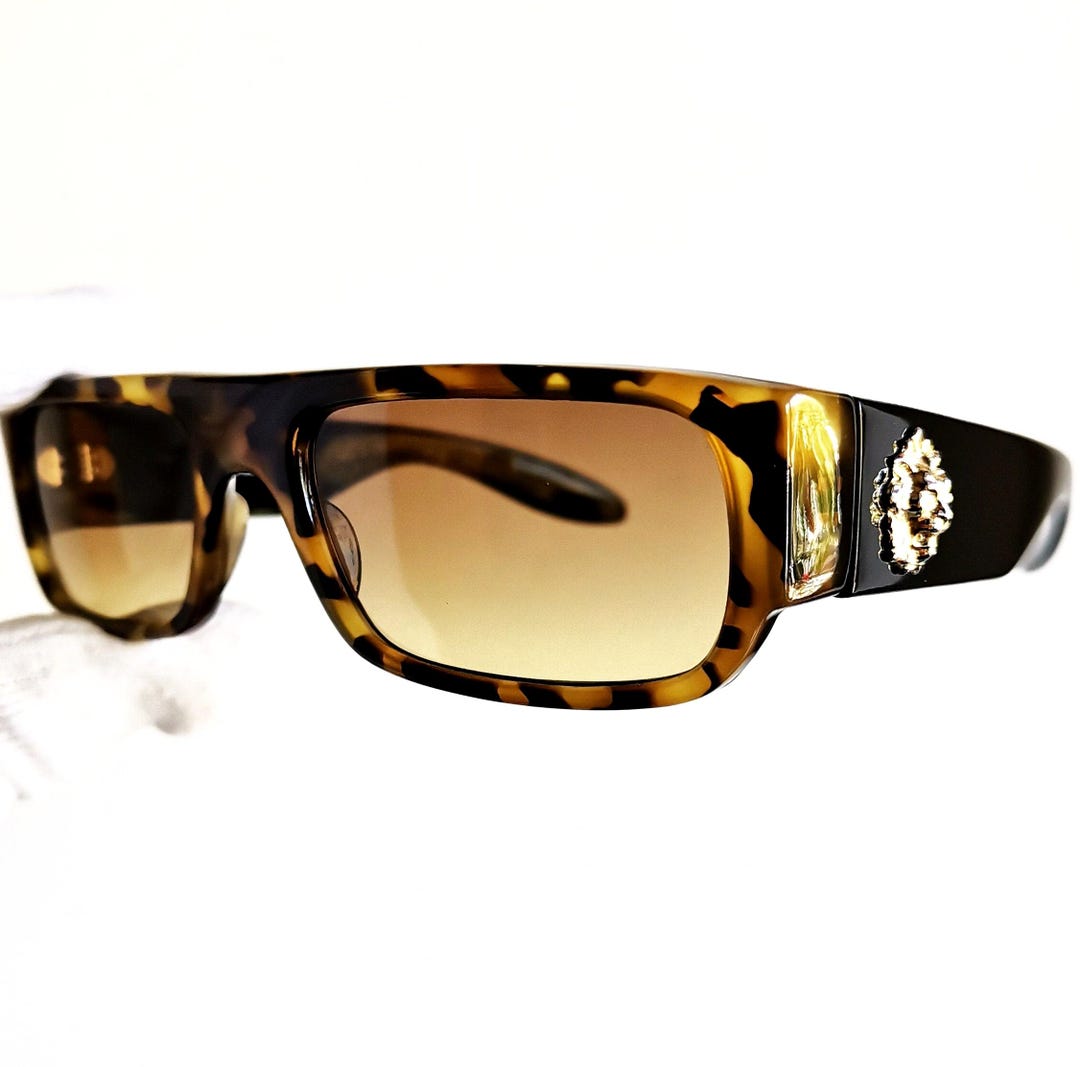 VERSACE Vintage Sunglasses Black Gold Lion Head Tortoise  display picture 1