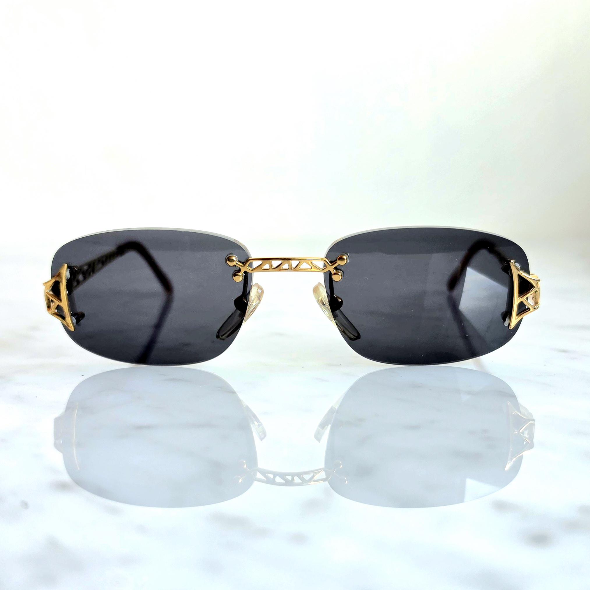 DIOR Vintage Sunglasses Gold Rectangular Aviator Frameless 2944 CD