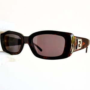 FENDI vintage sunglasses rare tortoise brown SL7541 oval rectangular frame Migos designer Rihanna Lady Gaga Kylie Jenner Bella Hadid 90s y2k