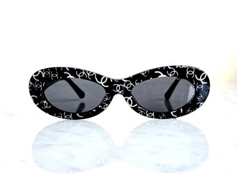 CHANEL Sunglasses Vintage CC White Monogram Logo Black Oval 2262