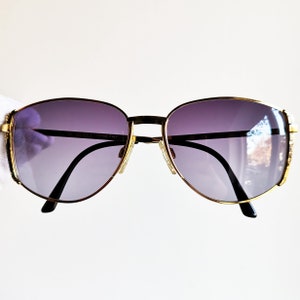 Lunettes de soleil vintage GUCCI rares ovales carrés or noir violet verres GG2225 monture petite aviator Migos Rihanna Lady Gaga designer nouveau NOS des années 90