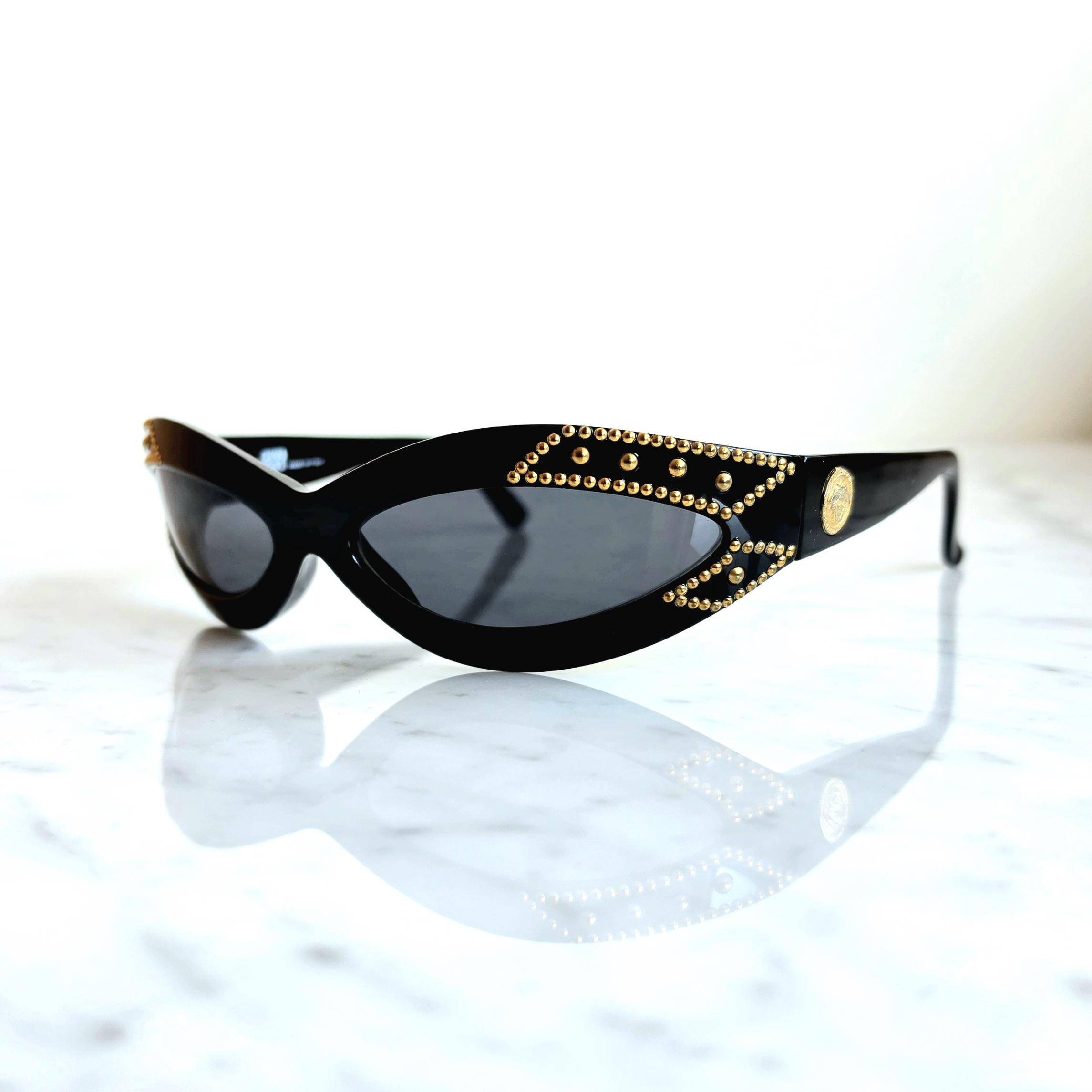 VERSACE ヴィンテージサングラス ブラックゴールド 440/X オーバル 