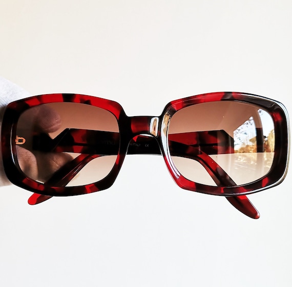 supreme moda sunglasses