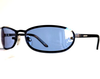 GUCCI Vintage Sunglasses Blue GG2416/S Oval Cateye Frame Small