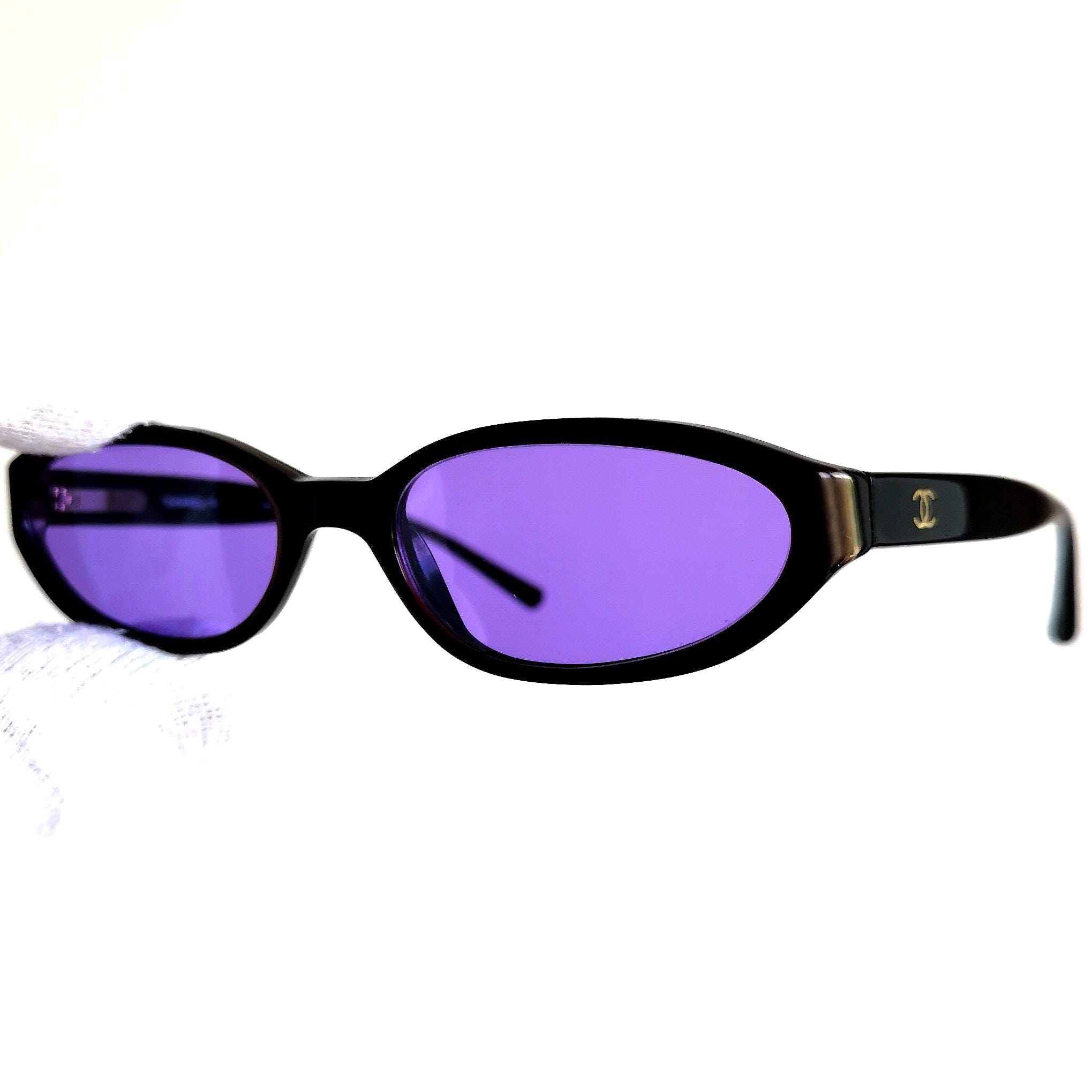 CHANEL Vintage Sunglasses Oval Black Gold CC Logo Cateye  display picture 2