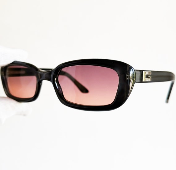 2024 GentleMonster Sunglasses Jennie - 1996 01 Black Frame Black Lenses