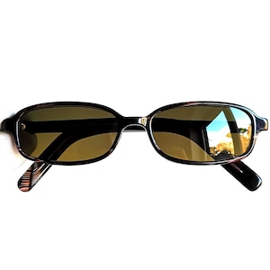 OLIVER by Valentino vintage Sunglasses pink lilac brown striped oval rectangular OL218S small Rihanna Kylie Jenner Bella Hadid frame 90s y2k