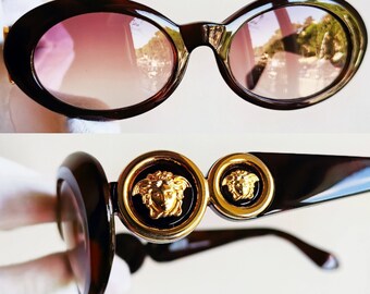VERSACE Vintage Sunglasses 527 Oval Gold Medusa Ring Gianni  display picture 3