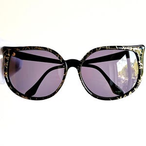 Lunettes de soleil vintage en or noir catwoman rare SILVANO NALDONI diva grande monture rockabilly oversize Lady Gaga Rihanna Kelis nouvelles NOS des années 80