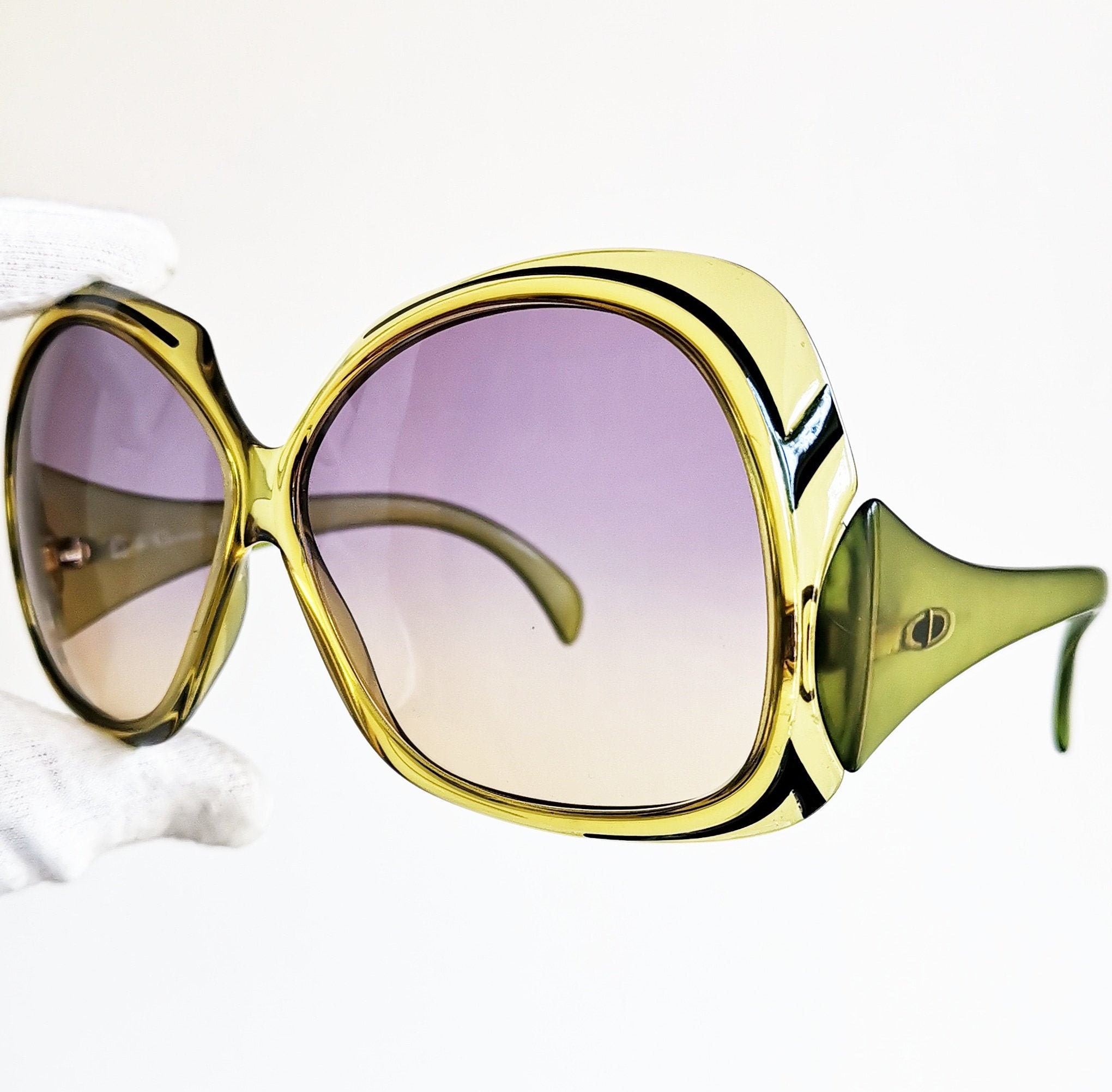 DIOR Vintage Sunglasses Rare Square Green Christian 2044 DIOR Vintage Sunglasses Rare Square Green Christian 2044