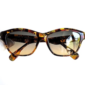 KENZO sunglasses vintage square aviator red yellow black gold flower frame gray orange lens y2k