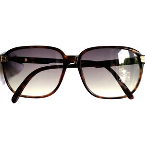 Lunettes de soleil vintage GUCCI rares, carrées dorées, brun écaille de tortue GG1117/N 086, grande monture hype preppy, designer Run Dmc, Migos Rihanna des années 90, nouvelle lentille grise