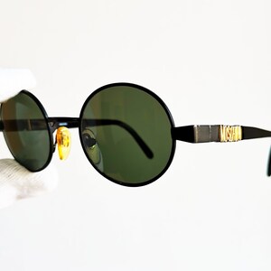 MOSCHINO by PERSOL round sunglasses vintage gold black John Lennon Migos designer Rihanna Lady Gaga Kylie Jenner Bella Hadid MC284 frame 90s