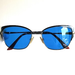 MISSONI sunglasses vintage rare square cateye sideral blue red silver MI30104 butterfly rockabilly winged wings frame 90s Rihanna new NOS