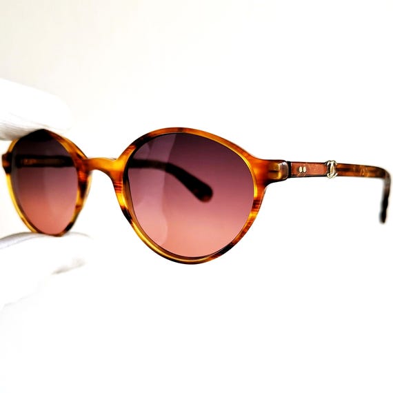 CHANEL Vintage Sunglasses Round Tortoise Brown Frame Gold  display picture 3