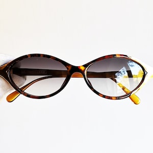 Occhiali da sole vintage CHRISTIAN LACROIX, rari occhiali ovali tartarugati marroni martellati oro 7380, Migos, Rihanna, Lady Gaga, era spaziale, montatura ufo, nuove lenti, anni '90