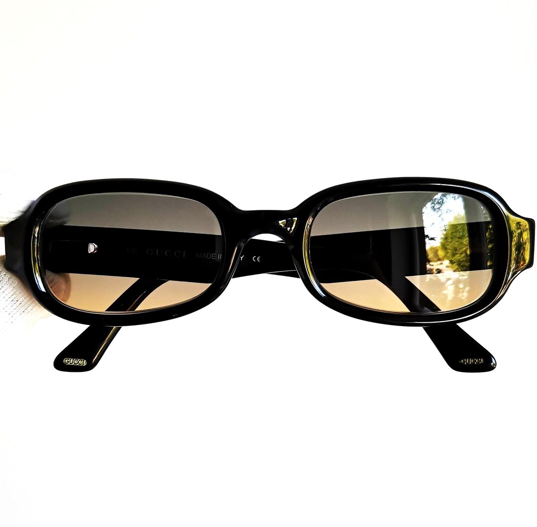 Gucci Vintage Interlocking G Sunglasses ○ Labellov ○ Buy